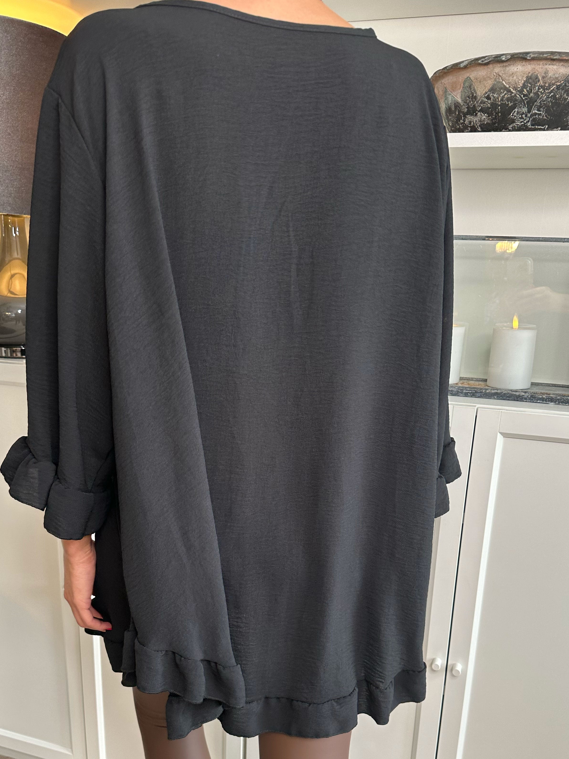 Mio Long - Söt tunika med volangkanter